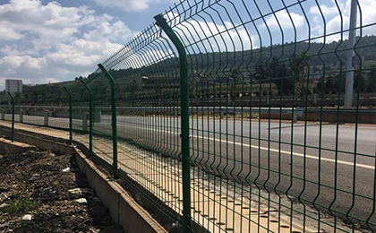 高速公路护栏网